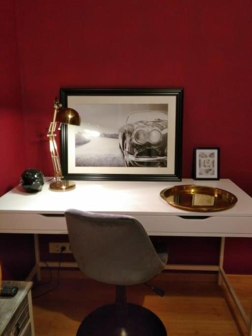 Cosy Appartement Complet Centre-Ville Montbéliard Buitenkant foto