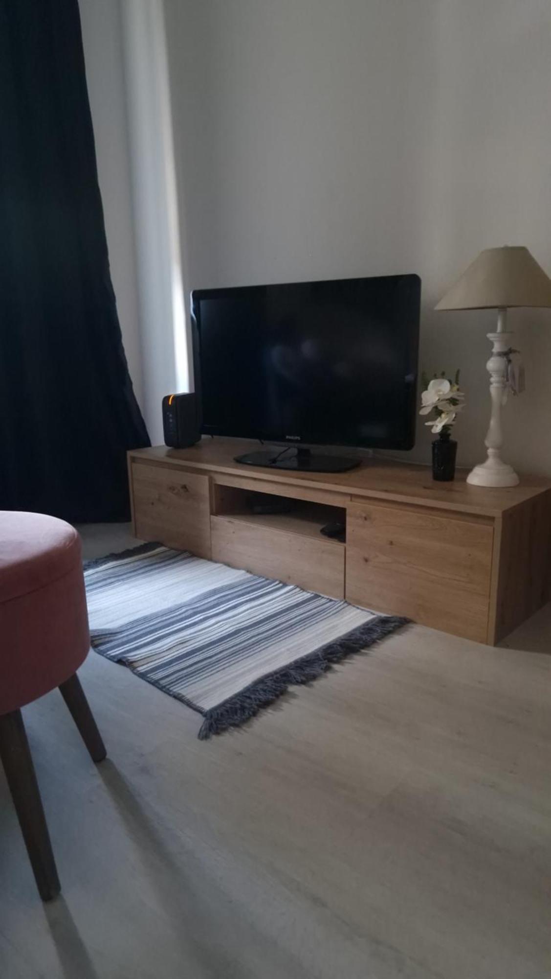 Cosy Appartement Complet Centre-Ville Montbéliard Buitenkant foto